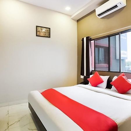 Oyo 39381 Kalajanki Hotel Ujjain Luaran gambar