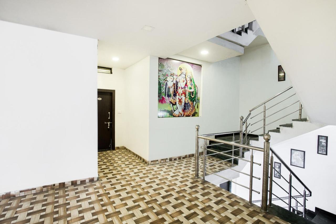 Oyo 39381 Kalajanki Hotel Ujjain Luaran gambar