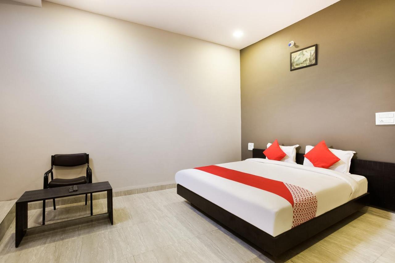 Oyo 39381 Kalajanki Hotel Ujjain Luaran gambar
